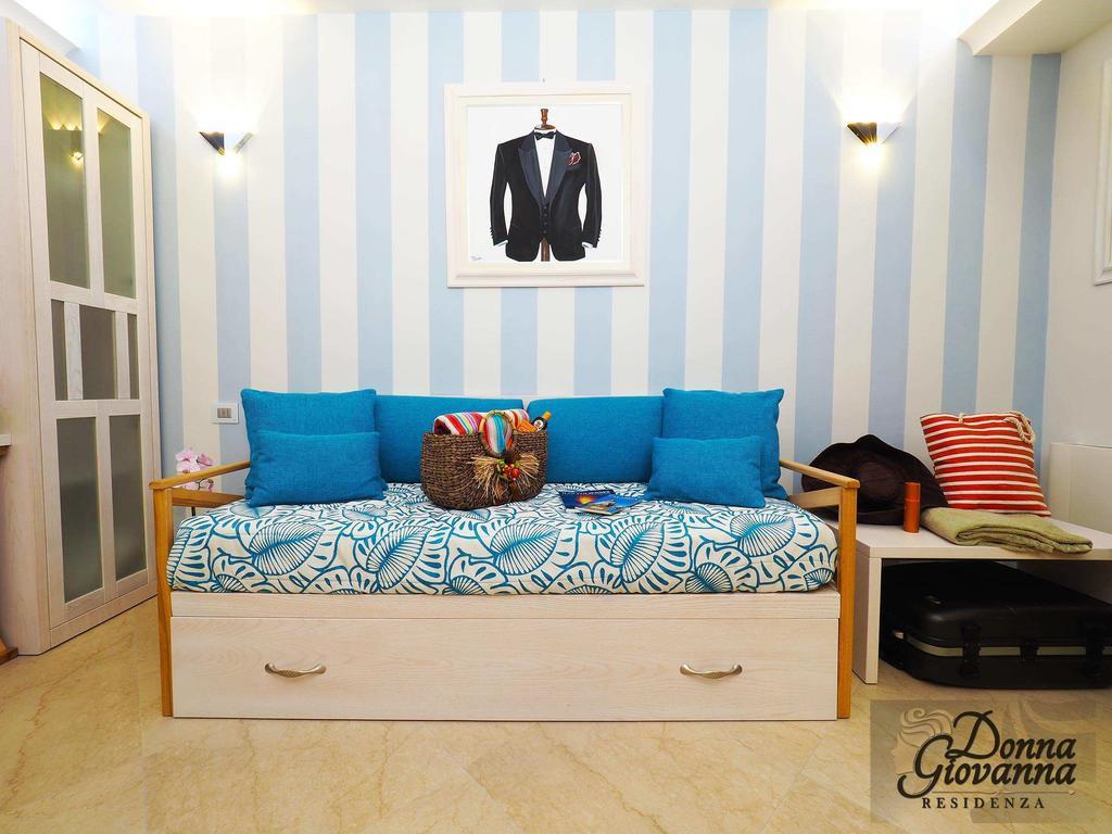 Residenza Donna Giovanna トロペーア エクステリア 写真