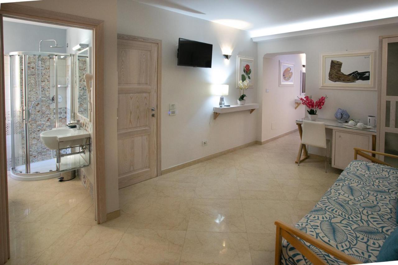 Residenza Donna Giovanna トロペーア エクステリア 写真